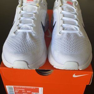 Womens Nike Air Zoom Structure 24